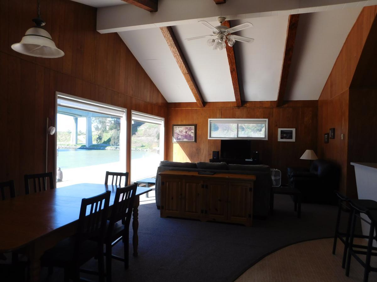 Anchor Lodge Fort Bragg Exterior foto